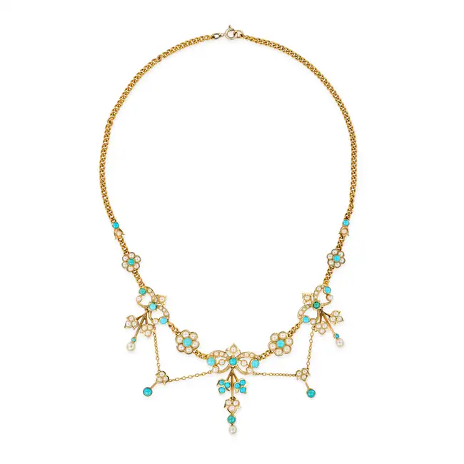 AN ANTIQUE VICTORIAN TURQUOISE AND PEARL SWAG NECKLACE in yellow gold, comprising a curb chain