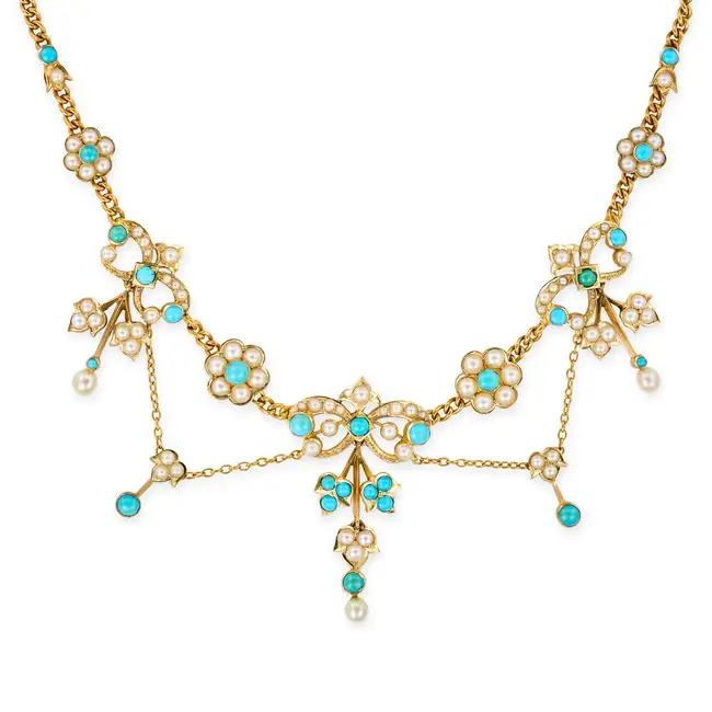 AN ANTIQUE VICTORIAN TURQUOISE AND PEARL SWAG NECKLACE in yellow gold, comprising a curb chain