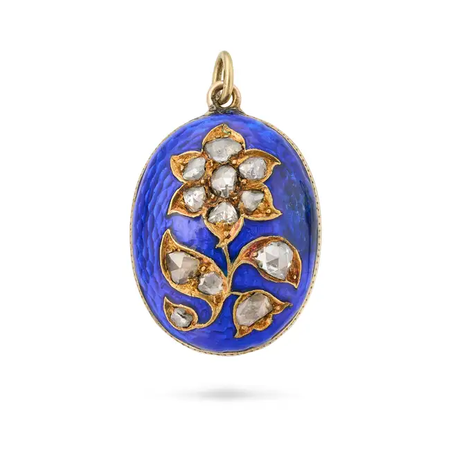 AN ANTIQUE VICTORIAN DIAMOND AND ENAMEL FLOWER PENDANT designed as a flower set with rose cut