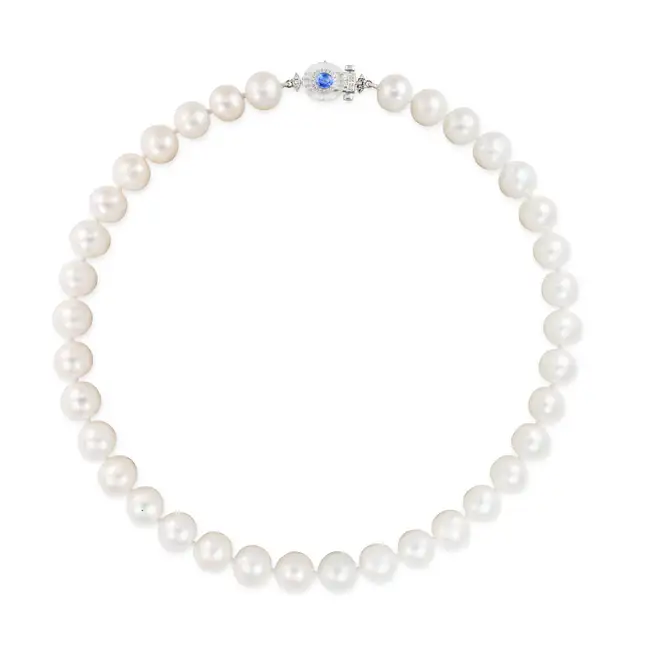A PEARL, SAPPHIRE, ROCK CRYSTAL AND DIAMOND NECKLACE in platinum, comprising a single row of