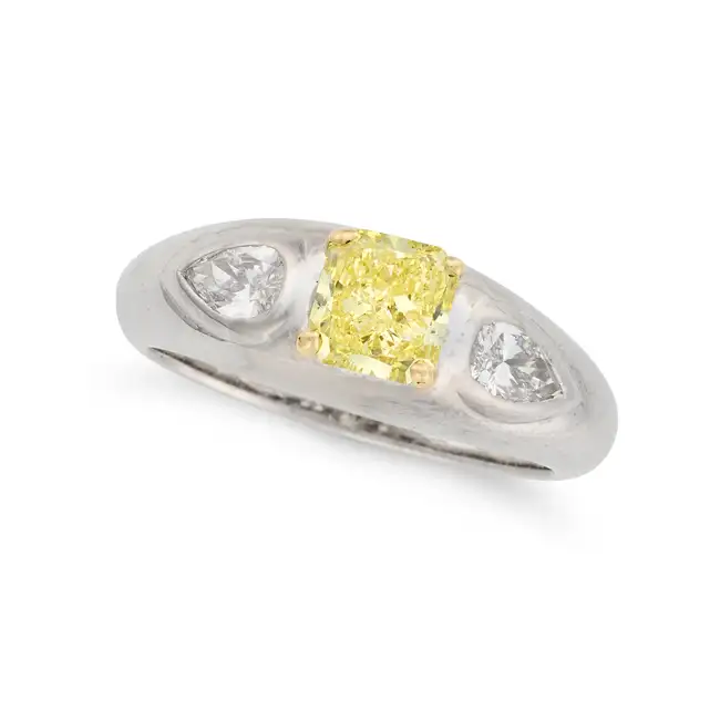 GRAFF, A 1.00 CARAT FANCY INTENSE YELLOW DIAMOND RING set with a radiant cut yellow diamond of 1.