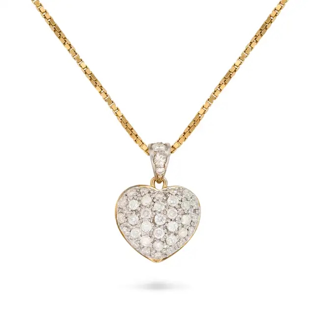 A DIAMOND HEART PENDANT NECKLACE the heart shaped pendant pave set with round brilliant cut