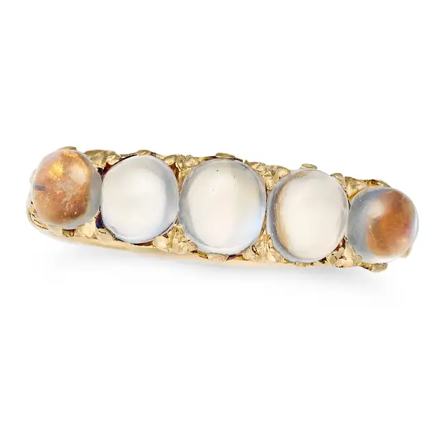 AN ANTIQUE EDWARDIAN MOONSTONE FIVE STONE RING, 1906 in 18ct yellow gold, set with five cabochon