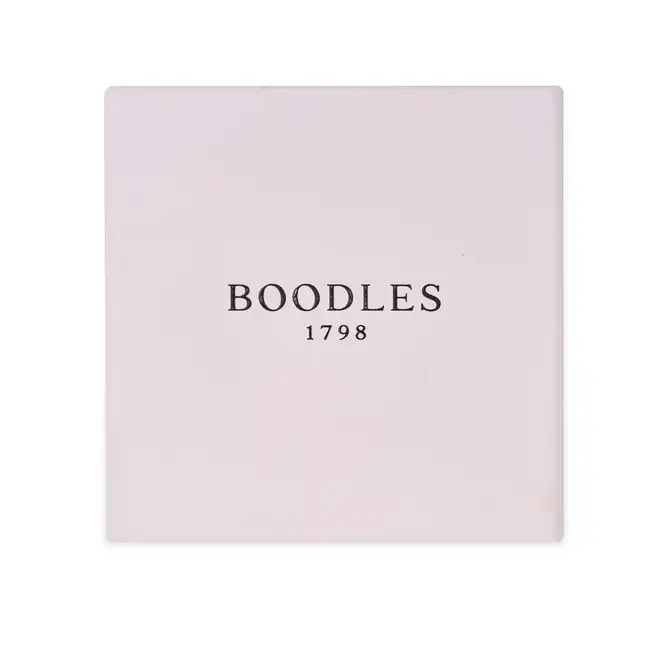BOODLES, A DIAMOND ROULETTE PENDANT NECKLACE in 18ct yellow gold, the pendant comprising