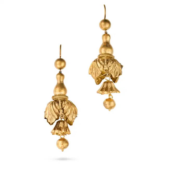 A PAIR OF ANTIQUE GOLD DROP EARRINGS in foliate design, suspending a gold drop, no assay marks, 5.