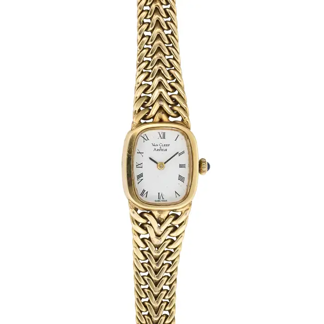 NO RESERVE - VAN CLEEF & ARPELS, A LADIES BRACELET WRISTWATCH, in 14 carat yellow gold, the