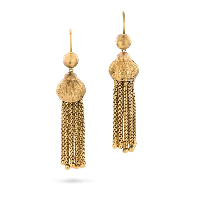 A PAIR OF ANTIQUE GOLD TASSEL EARRINGS, 19TH CENTURY in yellow gold, the articulated bodies