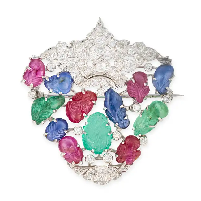 A VERY FINE RUBY, SAPPHIRE, EMERALD AND DIAMOND TUTTI FRUTTI BROOCH, CIRCA 1930 in 18ct white