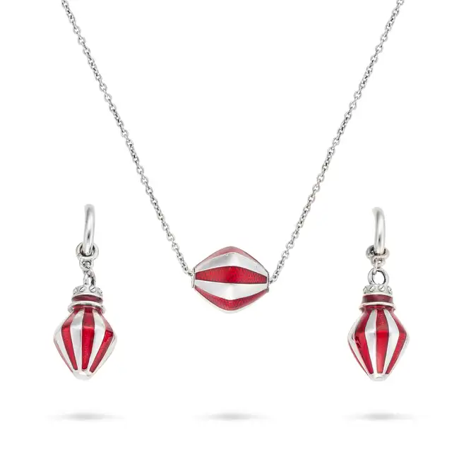 NO RESERVE - THEO FENNELL, AN ENAMEL ALIAS CARNIVAL PENDANT AND EARRINGS SET in silver, the earrings
