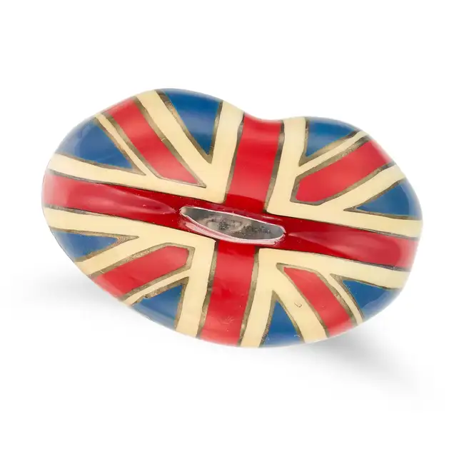 SOLANGE AZAGURY-PARTRIDGE, AN ENAMEL UNION JACK HOTLIPS RING in silver, designed as a pair of