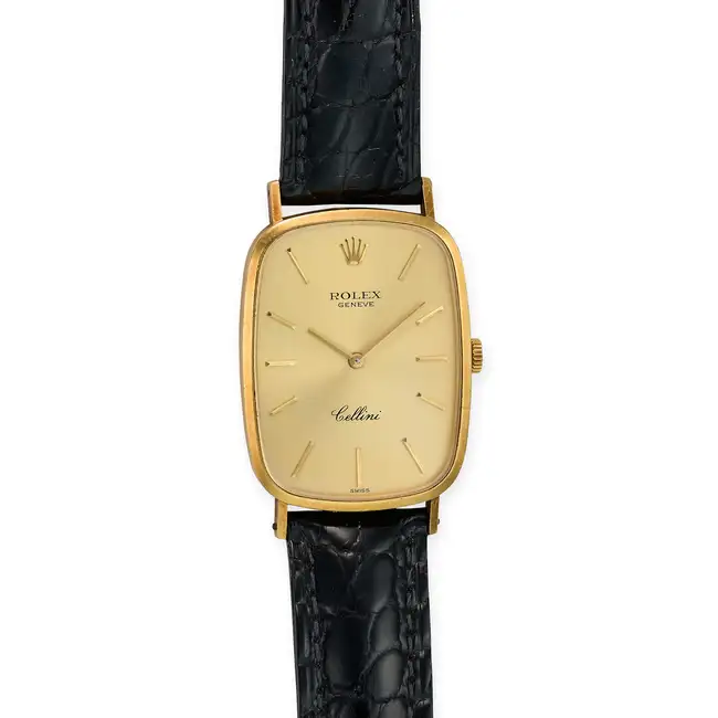 ROLEX, A VINTAGE CELLINI WRISTWATCH, ref. 4113, in 18ct yellow gold, the tonneau shaped case with