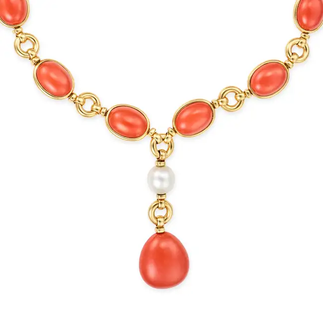 CHANEL, A FINE CORAL AND PEARL PENDANT NECKLACE, CIRCA 1980 in 18ct yellow gold, comprising a row of