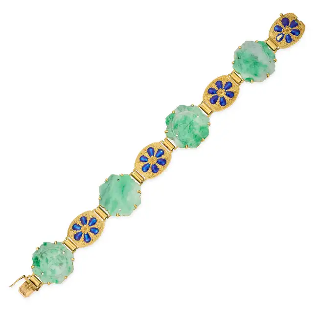 AN ITALIAN JADEITE JADE AND ENAMEL BRACELET in 18ct yellow gold, set with four hexagonal jadeite