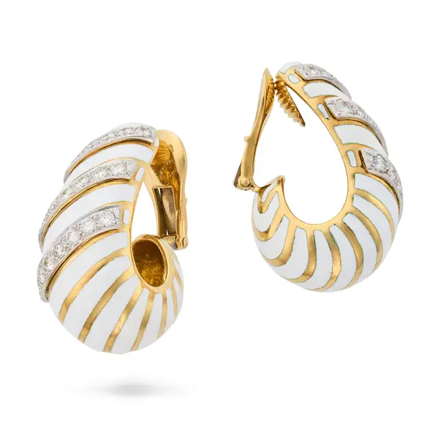 NO RESERVE - ATTR. DAVID WEBB, A PAIR OF VINTAGE ENAMEL AND DIAMOND HOOP EARRINGS in 18ct yellow