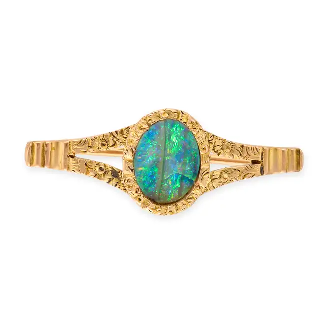 NO RESERVE - AN ANTIQUE OPAL BROOCH, EARLY 19TH CENTURY AND LATER in yellow gold, later converted