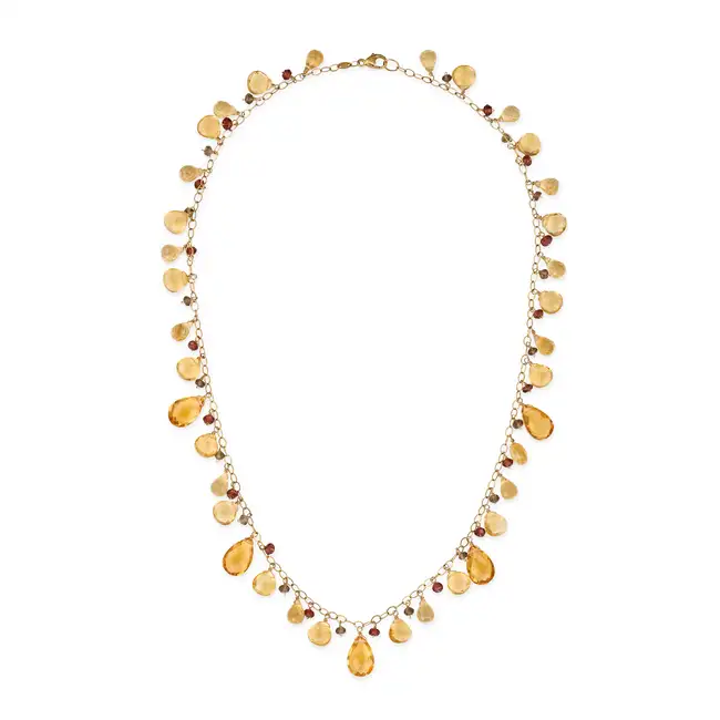 NO RESERVE - A CITRINE AND GARNET FRINGE NECKLACE in 14ct yellow gold, comprising a chain,