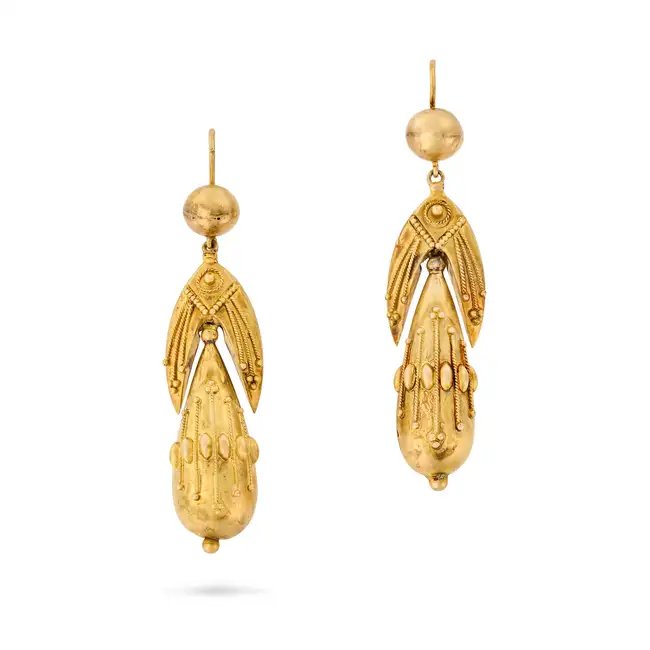 A PAIR OF ANTIQUE ETRUSCAN REVIVAL DROP EARRINGS in yellow gold, each comprising a tapering drop