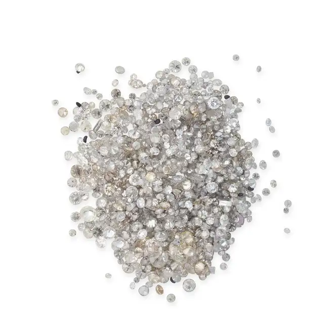 NO RESERVE - A MIXED LOT OF UNMOUNTED DIAMONDS TOTALLING 7.51 CARATS mostly round brilliant and