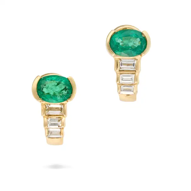 NO RESERVE - A FINE PAIR OF EMERALD AND DIAMOND EARRINGS in 14ct yellow gold, each set with an