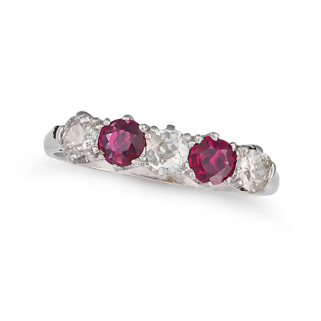 A RUBY AND DIAMOND FIVE STONE RING set with three old cut diamonds and two round cut rubies, no