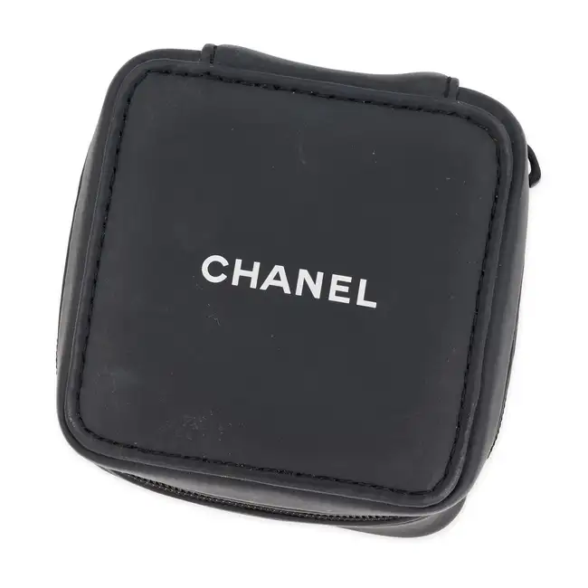 CHANEL, A J12 WRISTWATCH, in white ceramic and stainless steel, the round case with unidirectional