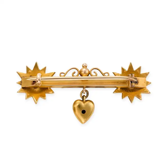 NO RESERVE - AN ANTIQUE VICTORIAN PEARL AND DIAMOND BAR BROOCH, CIRCA 1890 in yellow gold,