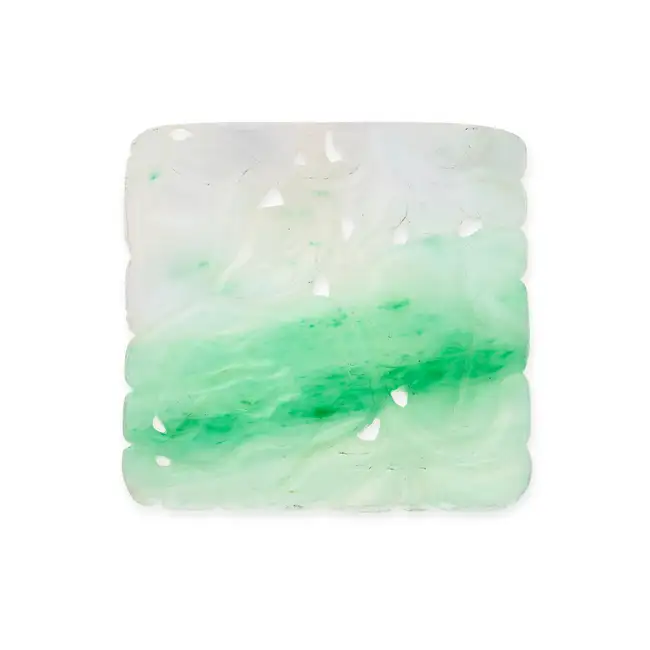 A JADEITE JADE PLAQUE carved in foliate design, 3.1cm, 9.0g.