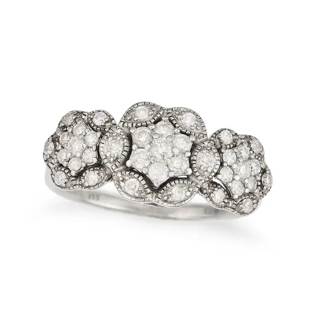 A DIAMOND TRIPLE CLUSTER RING in 9ct white gold, comprising three floral clusters of round brilliant