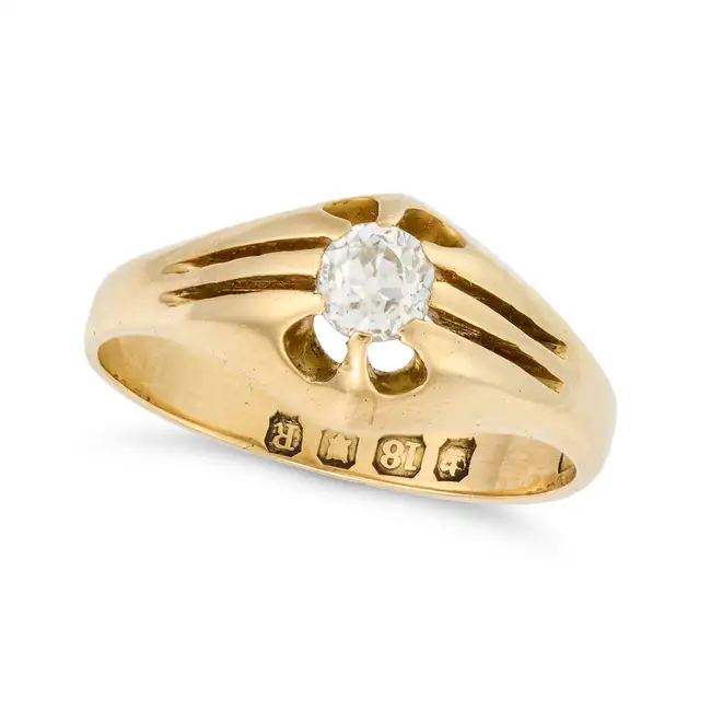 AN ANTIQUE VICTORIAN DIAMOND BELCHER RING, 1892 in 18ct yellow, set with an old cut diamond of