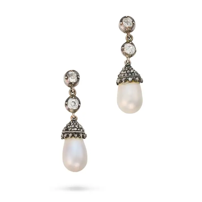 A PAIR OF IMPORTANT ANTIQUE NATURAL SALTWATER PEARL AND DIAMOND DROP EARRINGS, 19TH CENTURY each