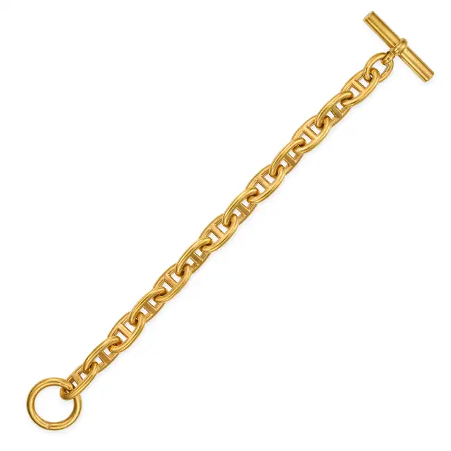 HERMES, A CHAIN D'ANCRE BRACELET in gilded silver, comprising a row of mariner links, signed Hermes,