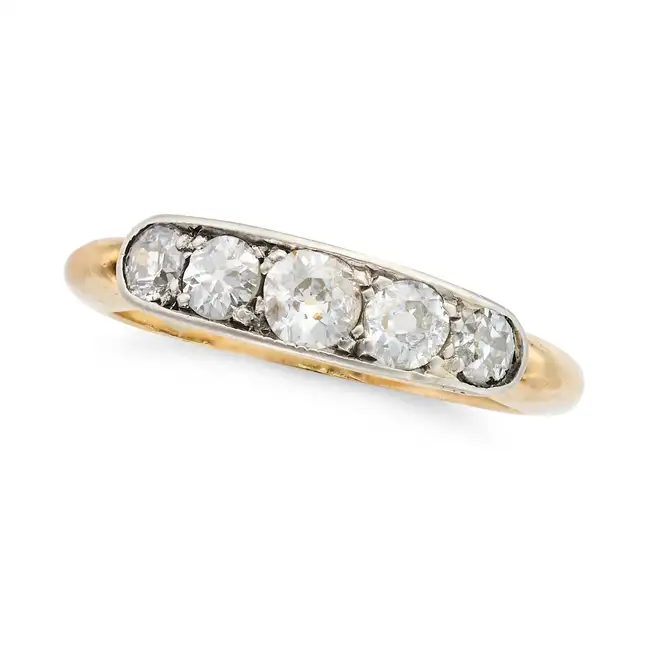 AN ANTIQUE DIAMOND FIVE STONE RING set with five old cut diamonds totalling 0.8-0.9 carats, marked