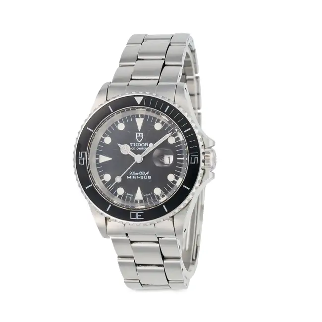 TUDOR, A MID-SIZE 'MINI SUB' SUBMARINER WRISTWATCH, ref. 94400, in stainless steel, the circular