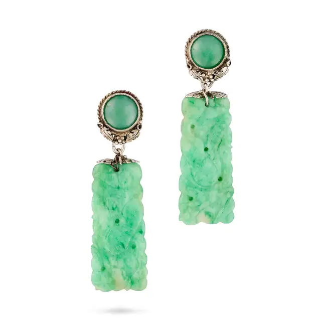 A PAIR OF VINTAGE JADEITE JADE DROP EARRINGS in silver, each set with a cabochon jadeite jade