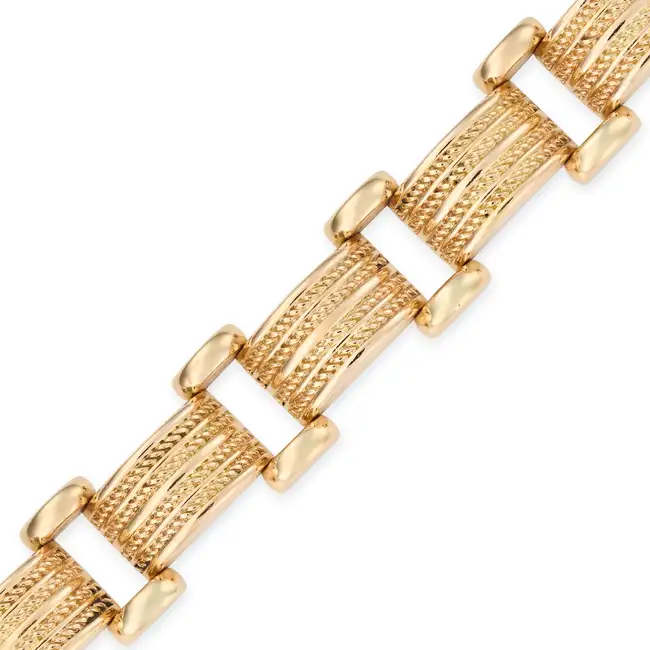 TIFFANY & CO, A RETRO GOLD TANK BRACELET in 14ct yellow gold, comprising a series of bevelled
