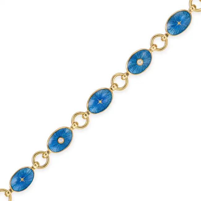 VICTOR MAYER FOR FABERGE, A DIAMOND AND ENAMEL BRACELET in 18ct yellow gold, comprising a row of