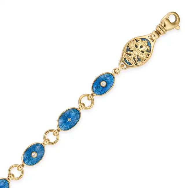 VICTOR MAYER FOR FABERGE, A DIAMOND AND ENAMEL BRACELET in 18ct yellow gold, comprising a row of