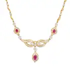 NO RESERVE - A RUBY AND DIAMOND NECKLACE in 18ct yellow gold, set with a trio of oval cut rubies