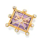 NO RESERVE - AN AMETHYST AND DIAMOND DRESS RING in 18ct yellow gold, set with a step cut amethyst,