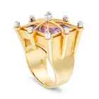 NO RESERVE - AN AMETHYST AND DIAMOND DRESS RING in 18ct yellow gold, set with a step cut amethyst,