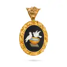 NO RESERVE - A FINE ANTIQUE PIETRA DURA PENDANT, CIRCA 1870 in yellow gold, inlaid with polished