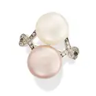 A FRENCH ANTIQUE ART DECO PEARL AND DIAMOND RING in 18ct white gold, set with a white pearl of 11.