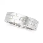 CARTIER, A MAILLON PANTHERE RING in 18ct white gold, the band ring comprising maillon panthere