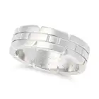 CARTIER, A MAILLON PANTHERE RING in 18ct white gold, the band ring comprising maillon panthere