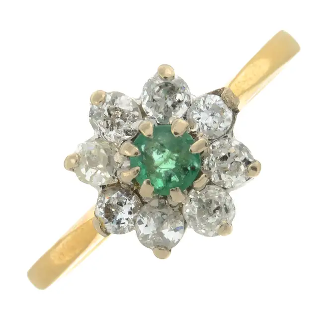 18ct gold emerald & diamond cluster ring