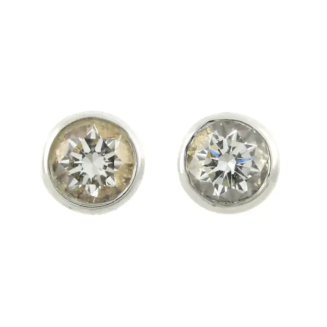 Diamond single-stone stud earrings