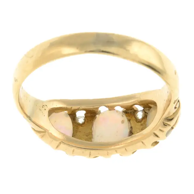 Early 20th century opal & diamond dress ring