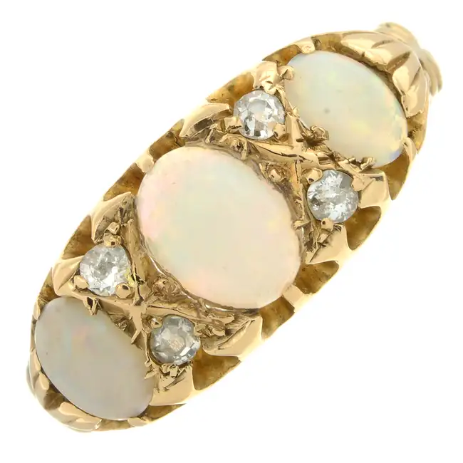 Early 20th century opal & diamond dress ring