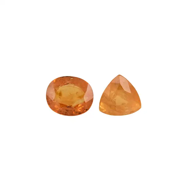 Two vari-shape spessartine garnets, 7.83ct