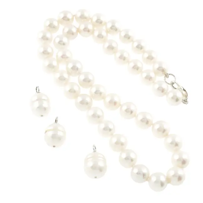 Cultured pearl necklace & three pendants